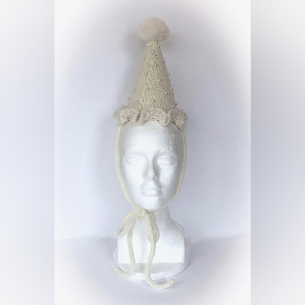 NWT Hand Knit Party Hat in Cream with Faux Pearls and Pom Pom One Size Fits Most - Picture 8 of 11